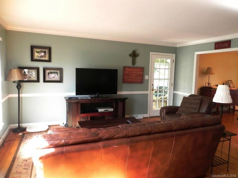 2613 Rolling Hills Dr, Monroe, NC 28110
