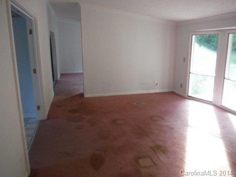 110 Gray Fox Ln, Mount Holly, NC 28120