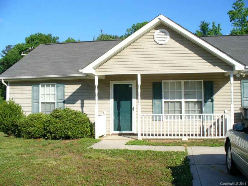 1514 Bear Brook Dr, Charlotte, NC 28214