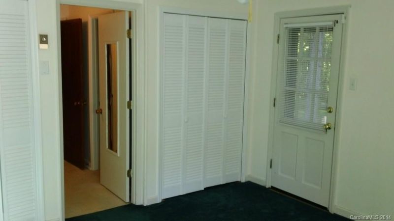 3525 Donovan Pl, Charlotte, NC 28215