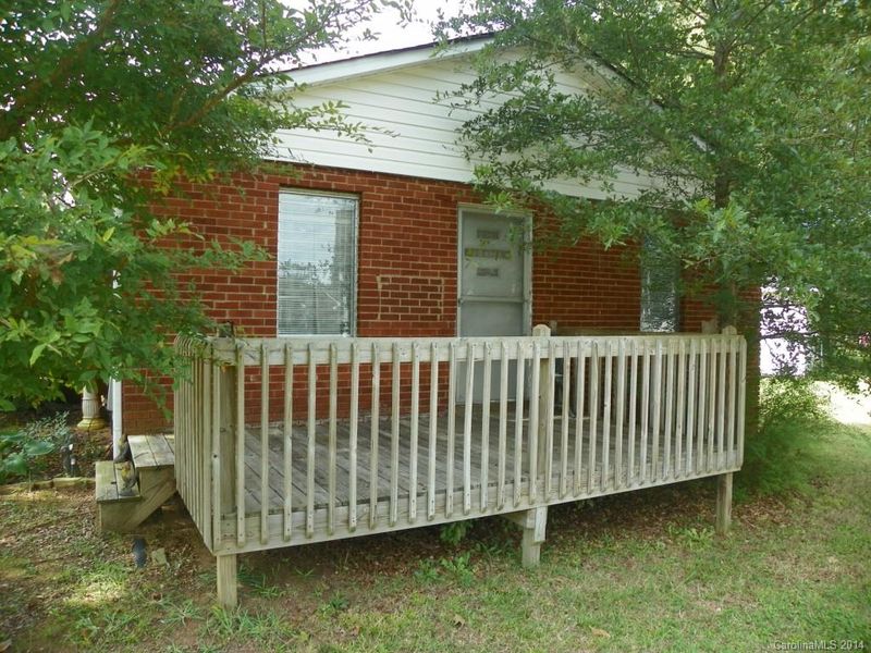 421 Parallel Dr, Harrisburg, NC 28075