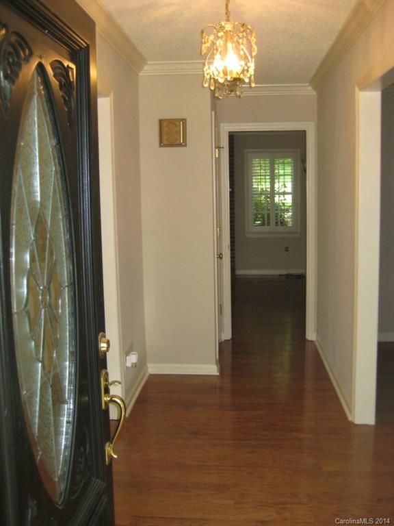 501 Silversmith Ln, Charlotte, NC 28270