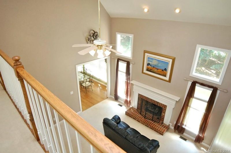 10146 Victoria Mill Ct, Charlotte, NC 28277