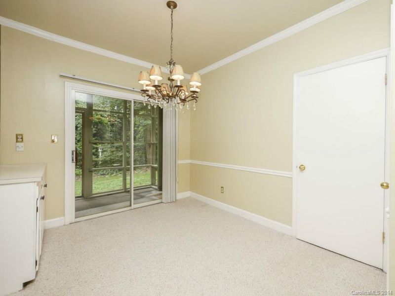 5933 Quail Hollow Rd #E, Charlotte, NC 28210