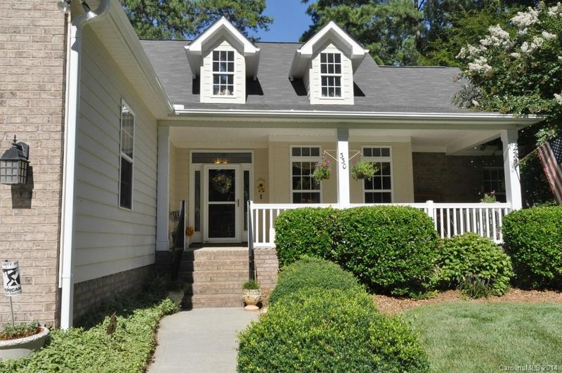 330 Robinson Rd, Mooresville, NC 28117