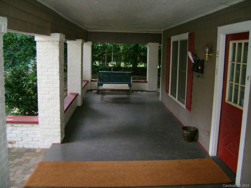 511 S South St, Gastonia, NC 28052
