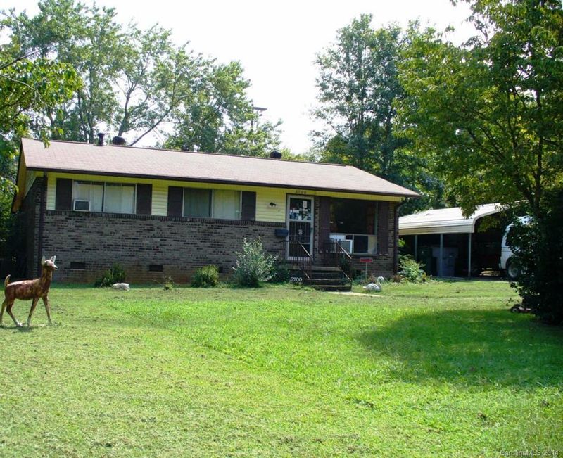 3700 Duffin Dr, Charlotte, NC 28215