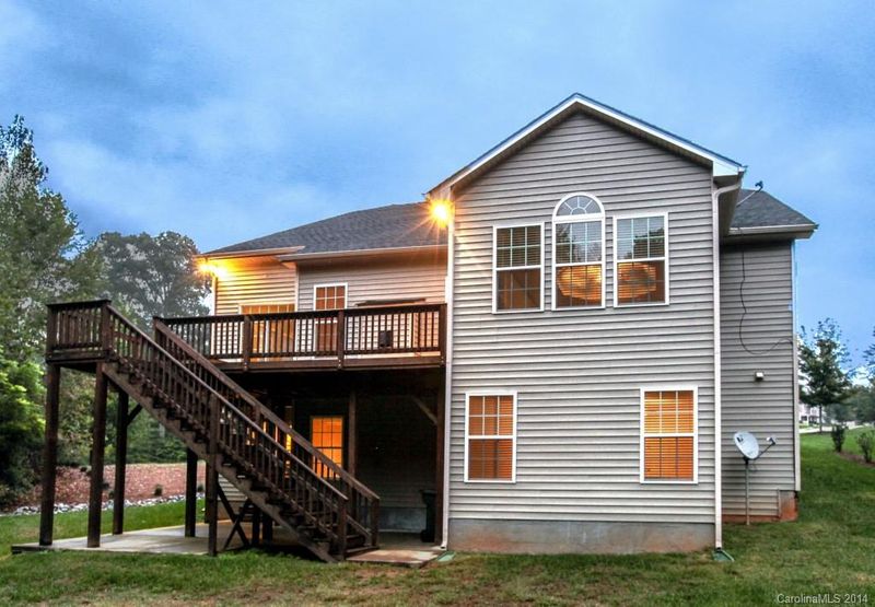 7063 Sedgebrook Dr, Stanley, NC 28164
