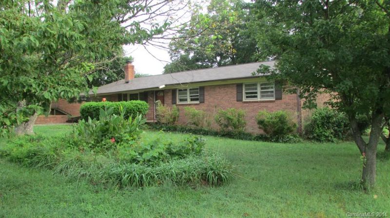 2381 Old Field Rd, Gastonia, NC 28056