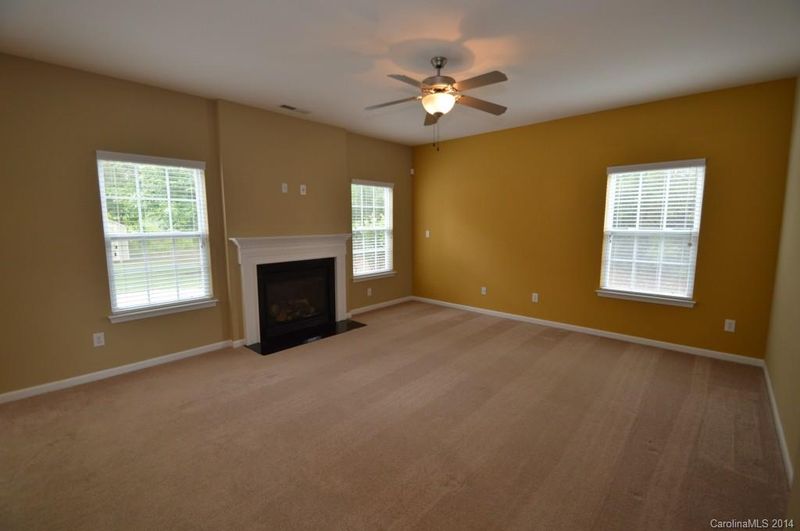 4393 Tucker Chase Dr, Midland, NC 28107