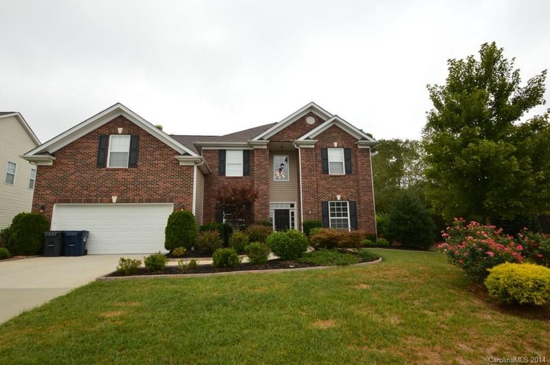 4393 Tucker Chase Dr, Midland, NC 28107