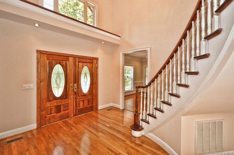 7934 Golf Course Dr, Denver, NC 28037