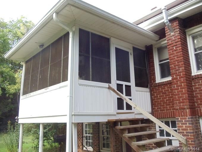 502 S Aspen St, Lincolnton, NC 28092
