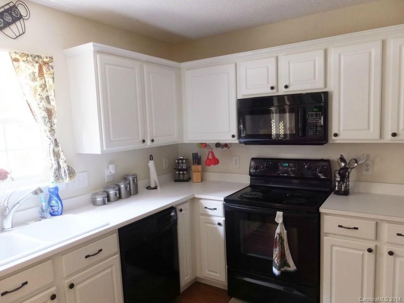 15014 Jerpoint Abby Dr #162, Charlotte, NC 28273
