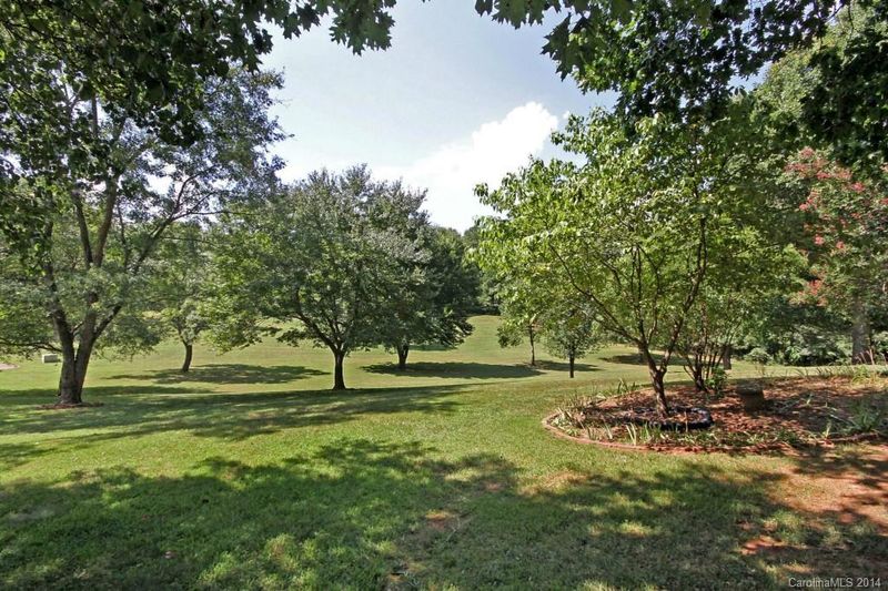 420 Towell St, Mooresville, NC 28115