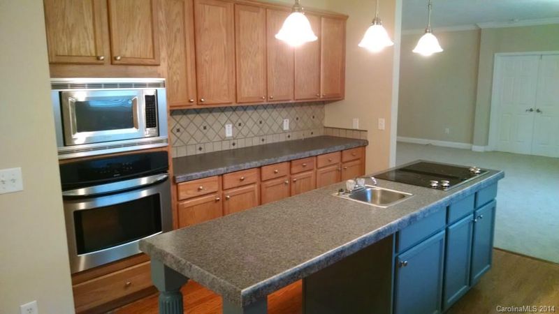 9942 Barnett Rd, Concord, NC 28027
