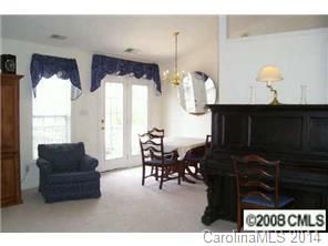 168 Walnut Ave, Mount Holly, NC 28120