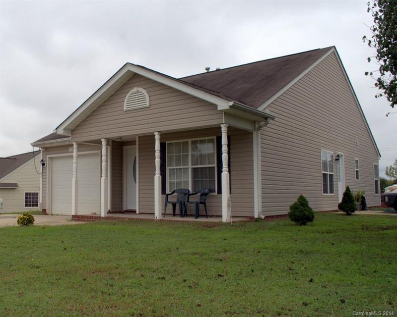 11304 Silver Glen Ln, Charlotte, NC 28262