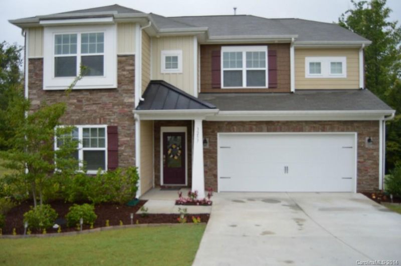 3257 Wicklow Ln, Gastonia, NC 28056