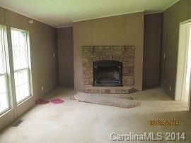 831 Caldwell Rd, Blacksburg, SC 29702
