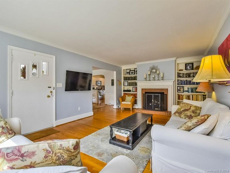 635 Mcalway Rd, Charlotte, NC 28211