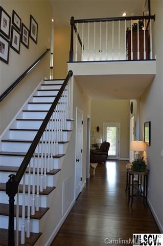 2954 NE Palmer Dr, Conover, NC 28613