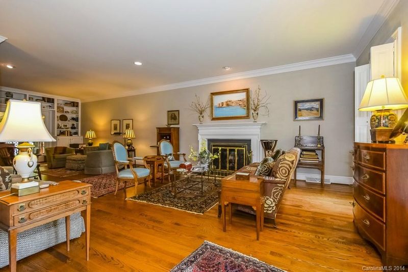 5908 Sharon Hills Rd #-, Charlotte, NC 28210