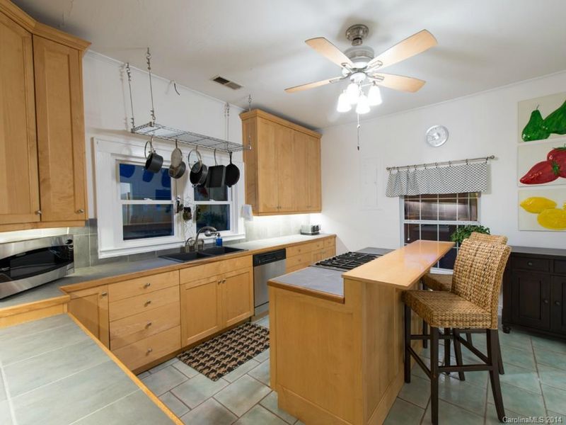 3009 Alexander St #l76, Charlotte, NC 28205