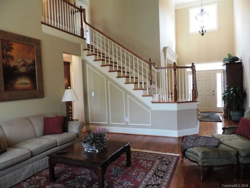 135 Sierra Woods Dr, Troutman, NC 28166
