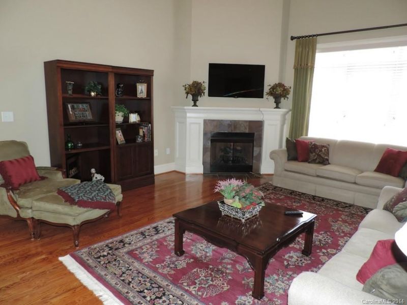 135 Sierra Woods Dr, Troutman, NC 28166