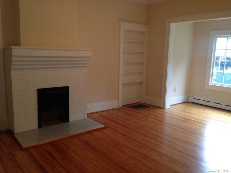 610 E Broad St, Statesville, NC 28677