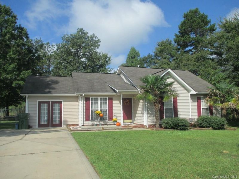 2314 Morningside Dr, Lancaster, SC 29720