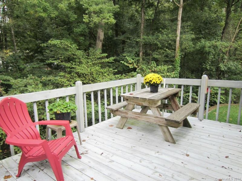 2501 Applegate Dr, Concord, NC 28027
