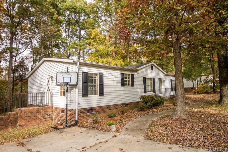 178 Sailwinds Rd, Mooresville, NC 28115