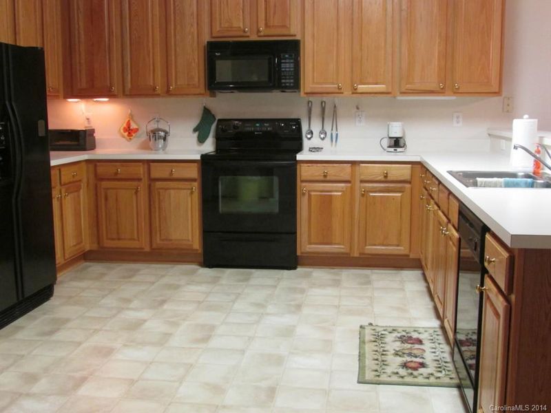 4364 Glenlea Commons Dr #162, Charlotte, NC 28216
