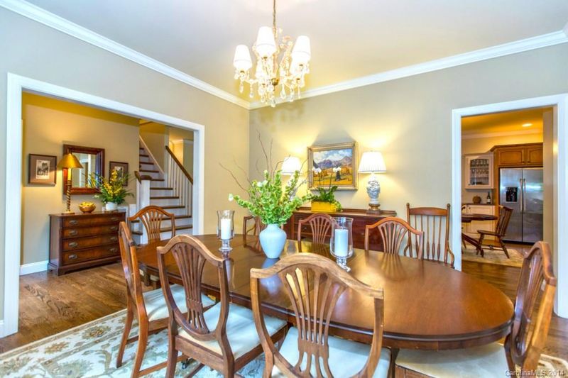 4135 Wright Ave, Charlotte, NC 28211