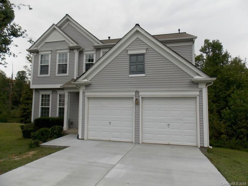 3148 Old Ironside Dr, Charlotte, NC 28213