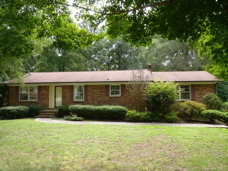 306 General Beauregard St, Stanley, NC 28164