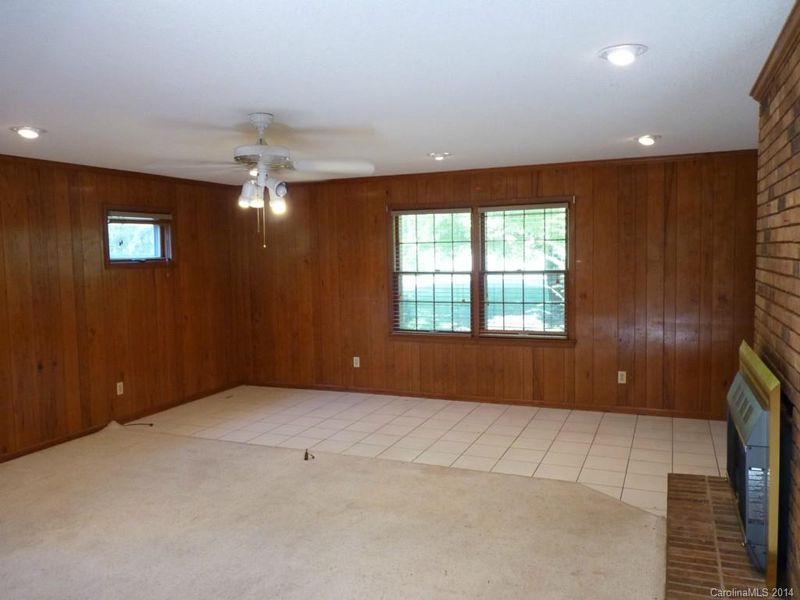 306 General Beauregard St, Stanley, NC 28164