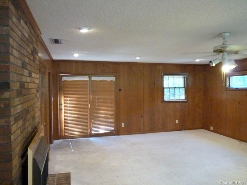 306 General Beauregard St, Stanley, NC 28164