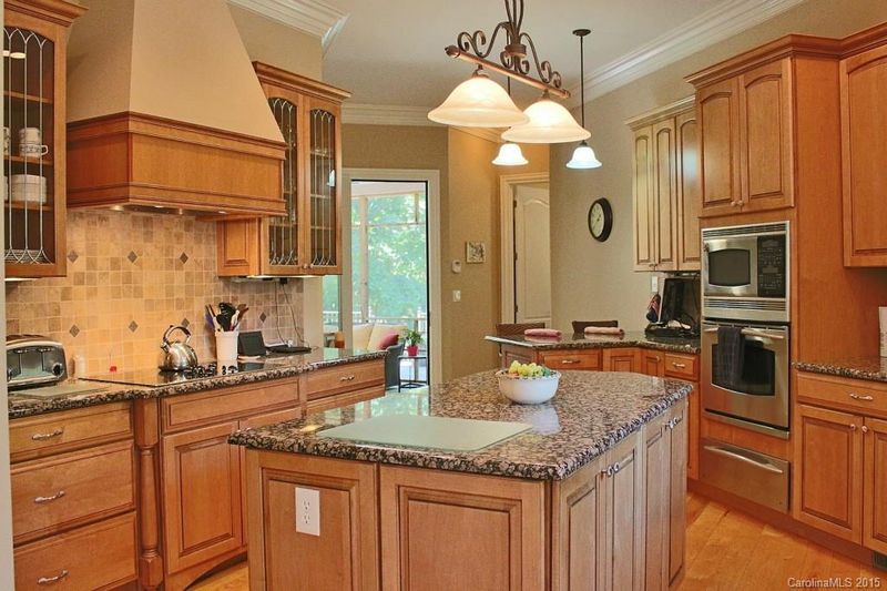 7903 Chapel Creek Dr, Denver, NC 28037