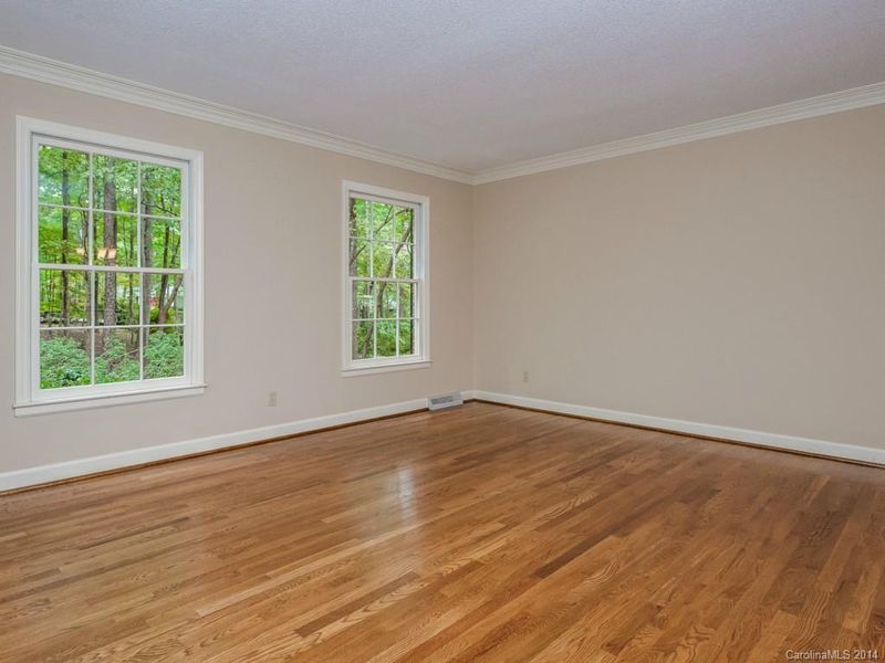 712 Courtney Ln, Matthews, NC 28105