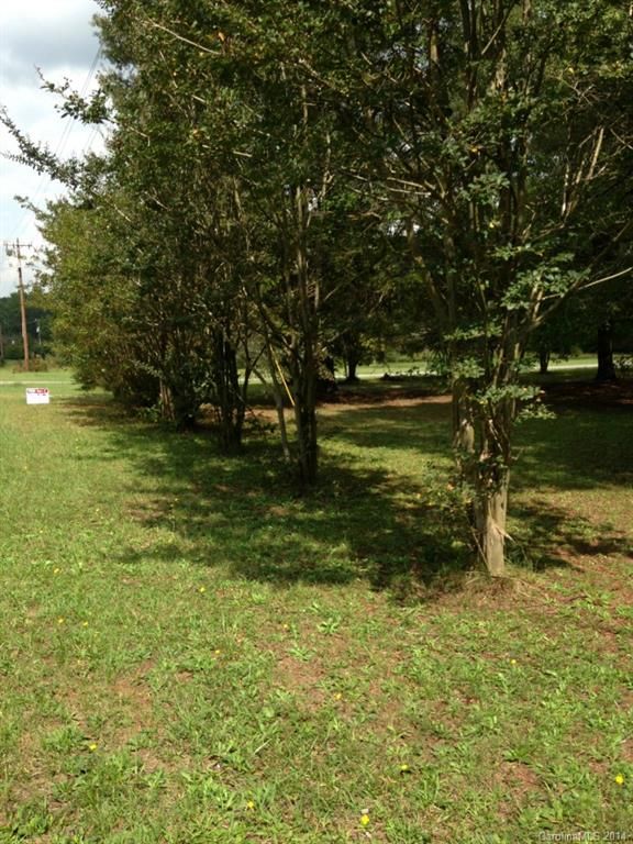 1226 Requa Rd, Cherryville, NC 28021