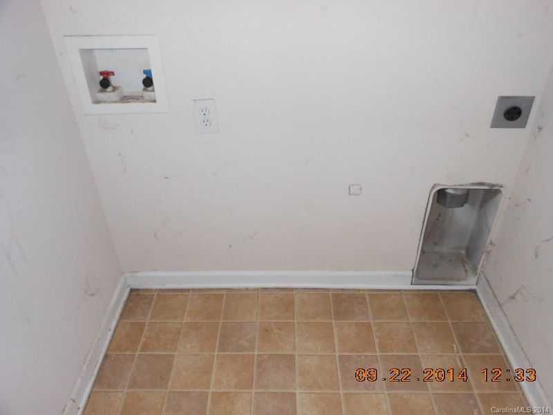 11270 Heritage Green Dr, Cornelius, NC 28031