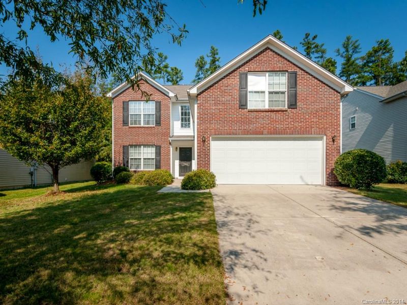 7266 Cascading Pines Dr, Tega Cay, SC 29708