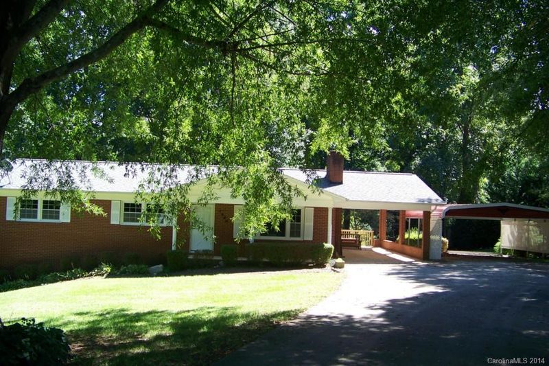 1604 NE 4th Street Cir, Conover, NC 28613