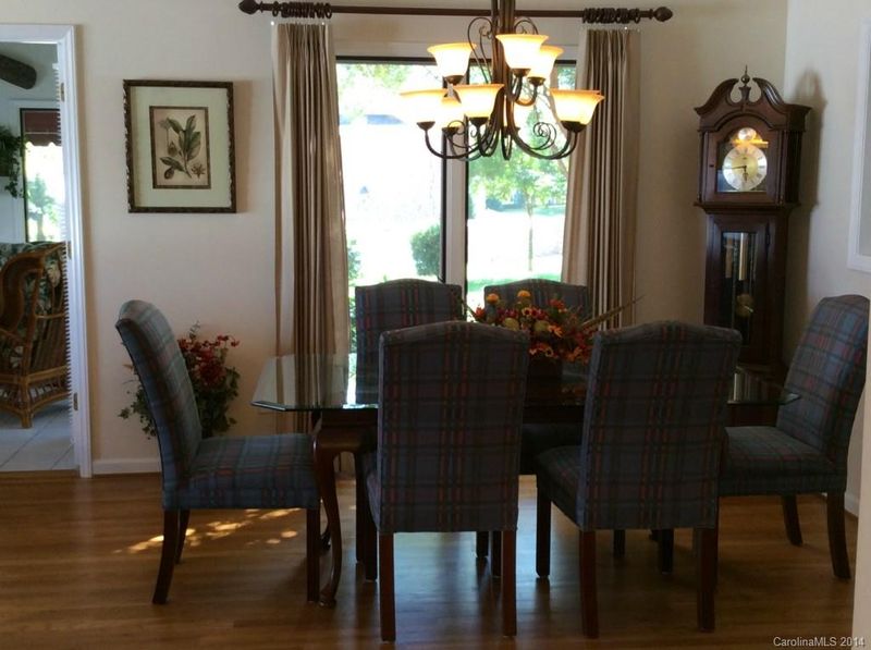 9231 Azalea Rd, Sherrills Ford, NC 28673