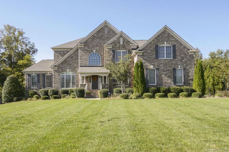 605 Running Horse Ln, Marvin, NC 28173