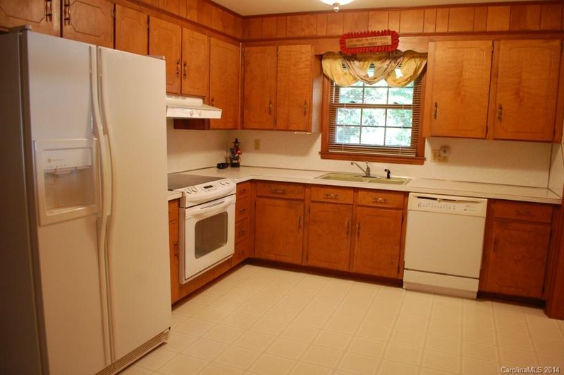 1108 Martha Dr, Monroe, NC 28112