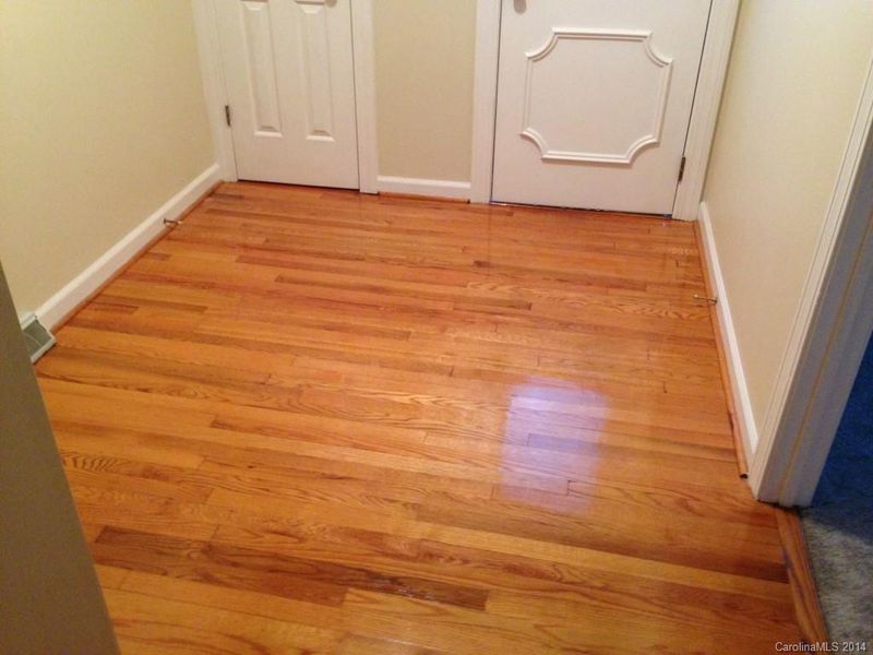 411 Windsor Ln #-, Statesville, NC 28677